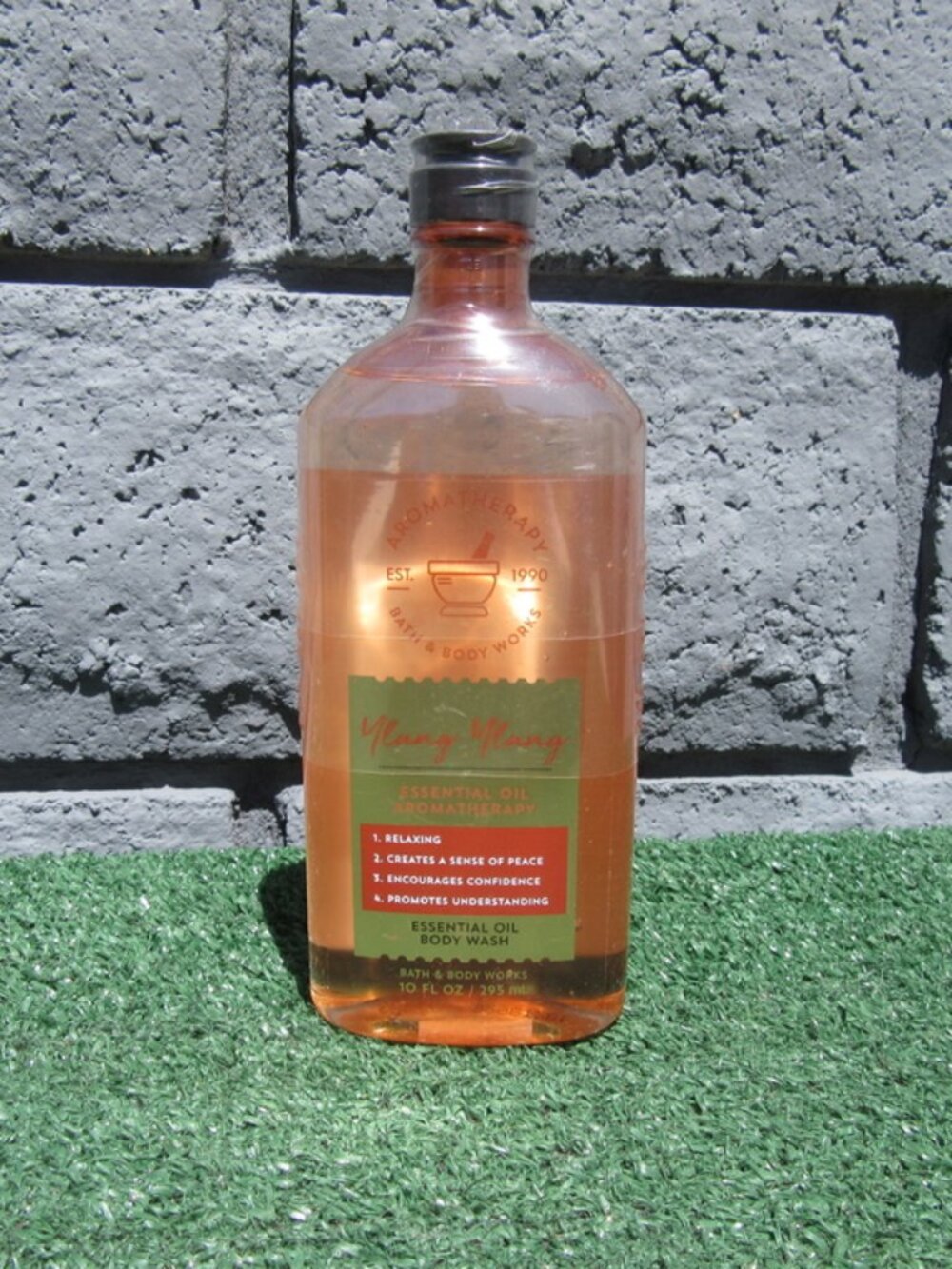Brand New Bath & Body Works Aromatherapy Ylang Ylang 10 fl oz Body Wash